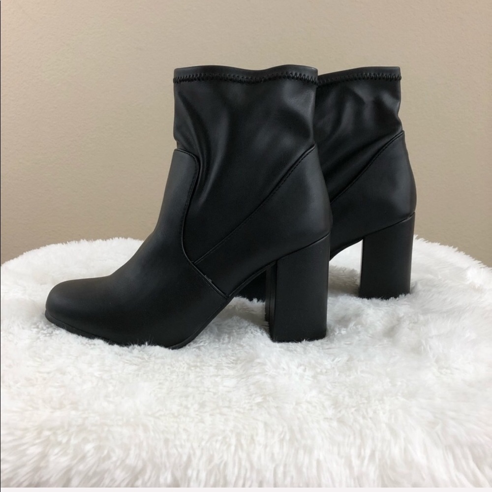 Seven Dials Teresa Black Stretch Ankle Boot - Picture 4 of 5